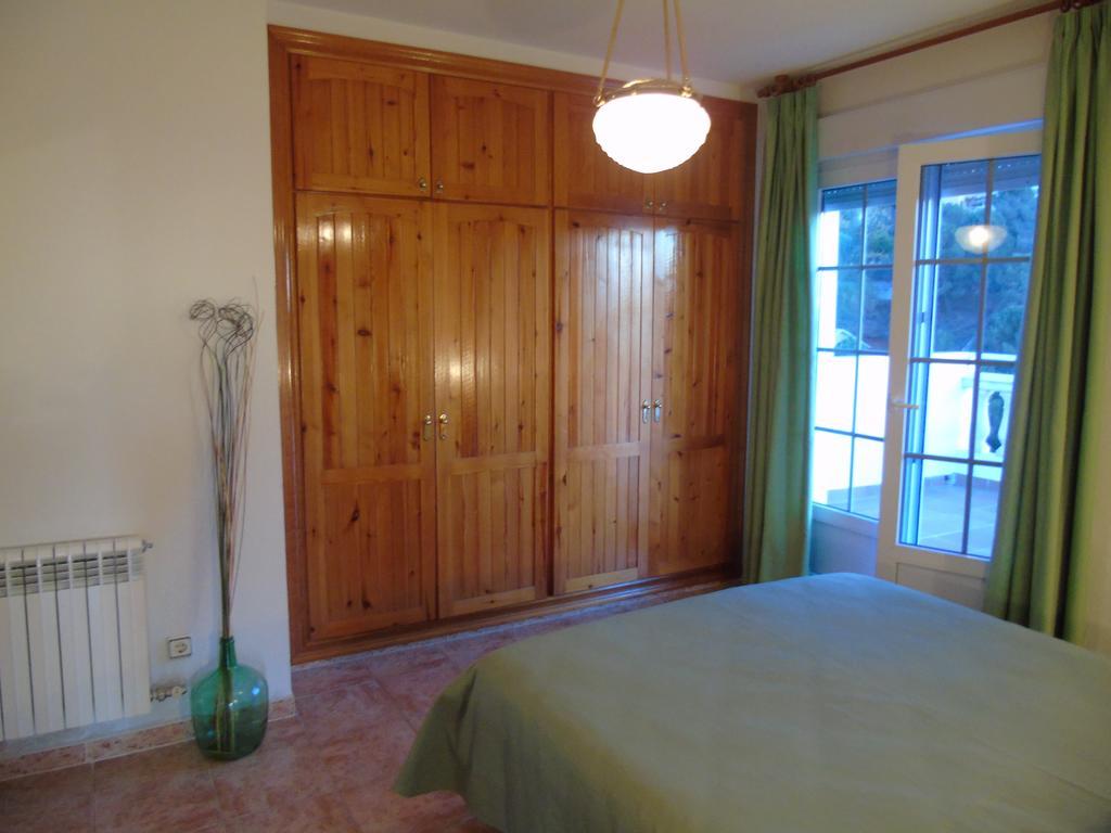 Apartamentos Turísticos Cumbres Verdes La Zubia  Habitación foto