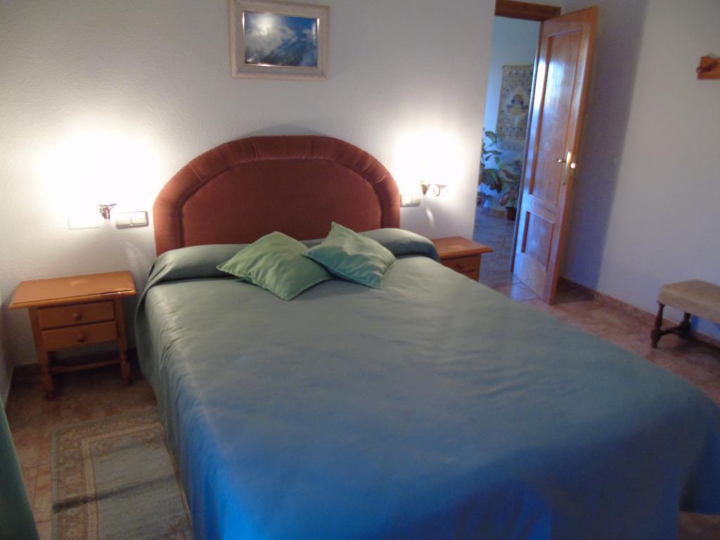Apartamentos Turísticos Cumbres Verdes La Zubia  Habitación foto