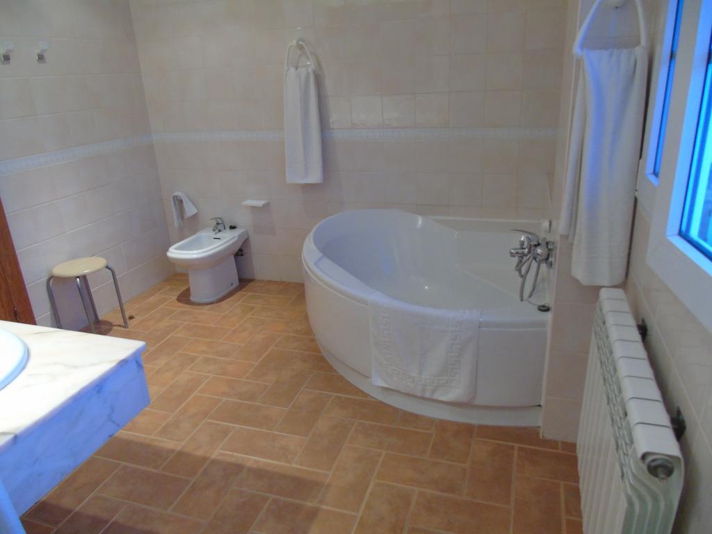 Apartamentos Turísticos Cumbres Verdes La Zubia  Habitación foto