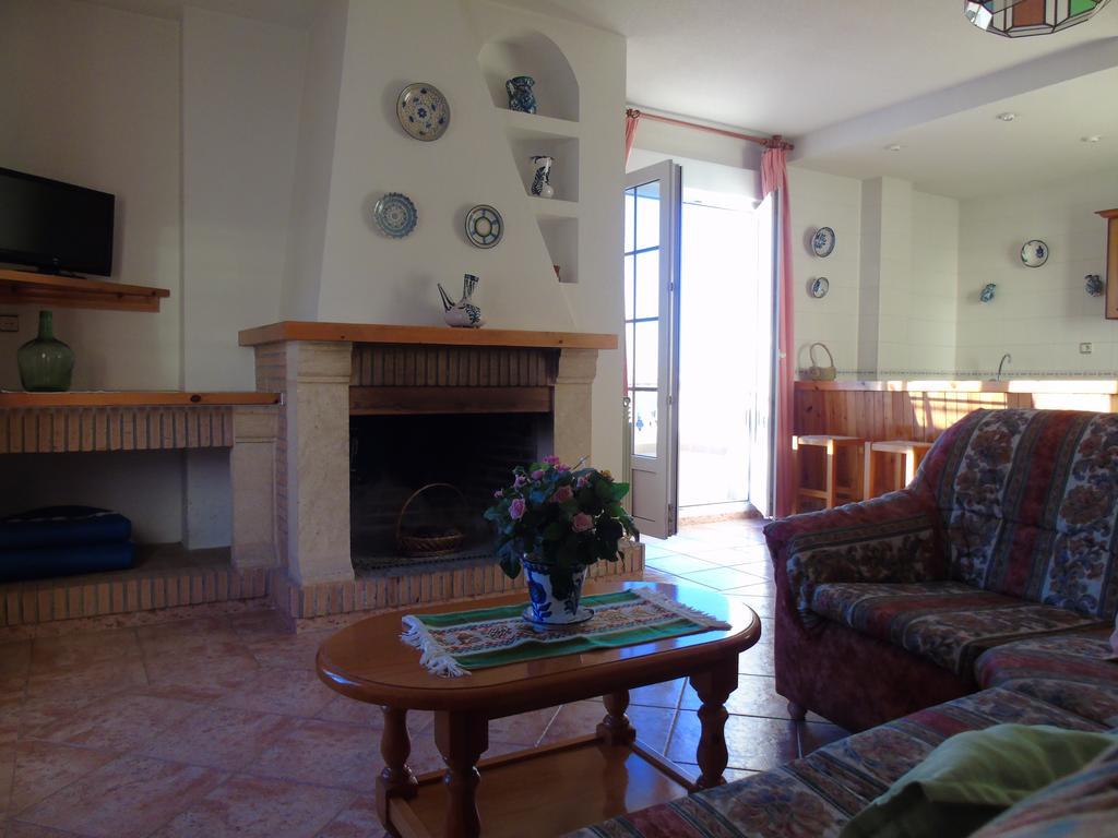 Apartamentos Turísticos Cumbres Verdes La Zubia  Habitación foto