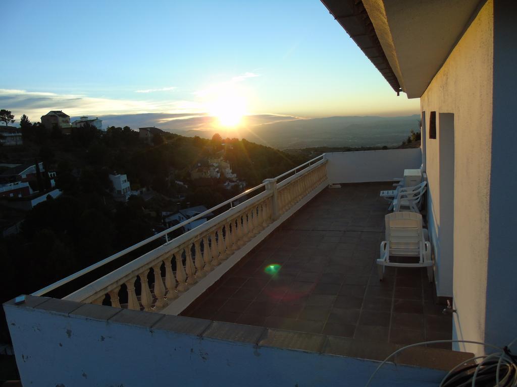 Apartamentos Turísticos Cumbres Verdes La Zubia  Exterior foto