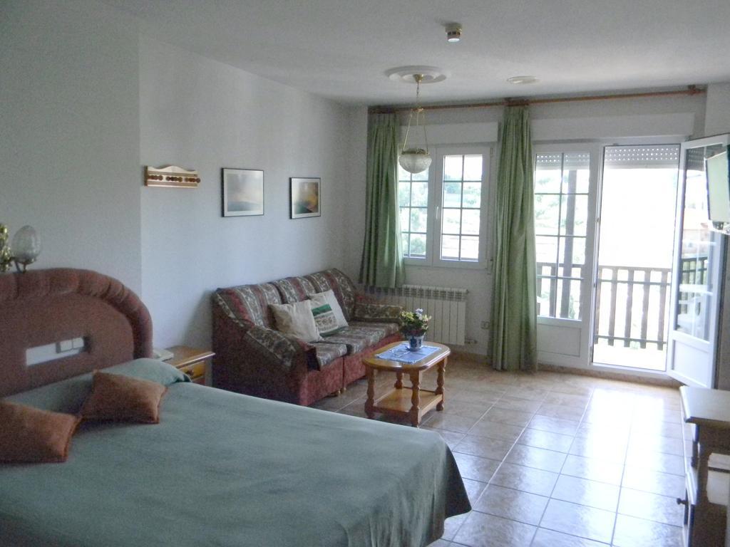 Apartamentos Turísticos Cumbres Verdes La Zubia  Exterior foto