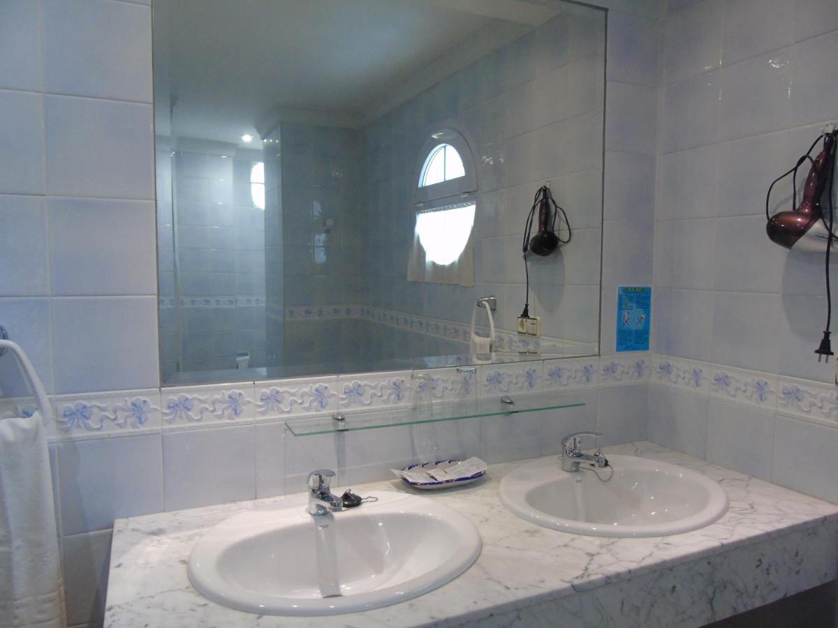 Apartamentos Turísticos Cumbres Verdes La Zubia  Exterior foto