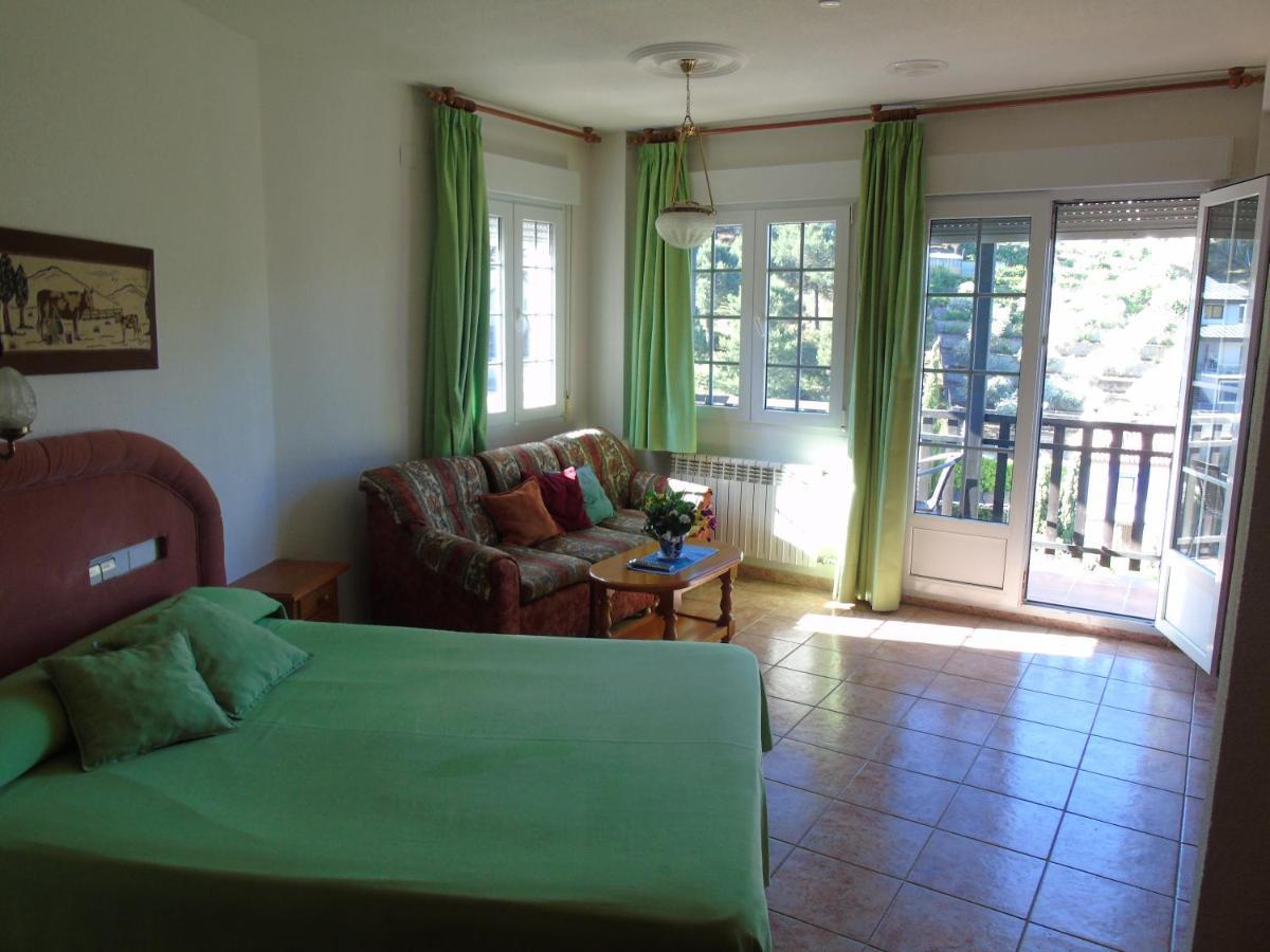 Apartamentos Turísticos Cumbres Verdes La Zubia  Exterior foto