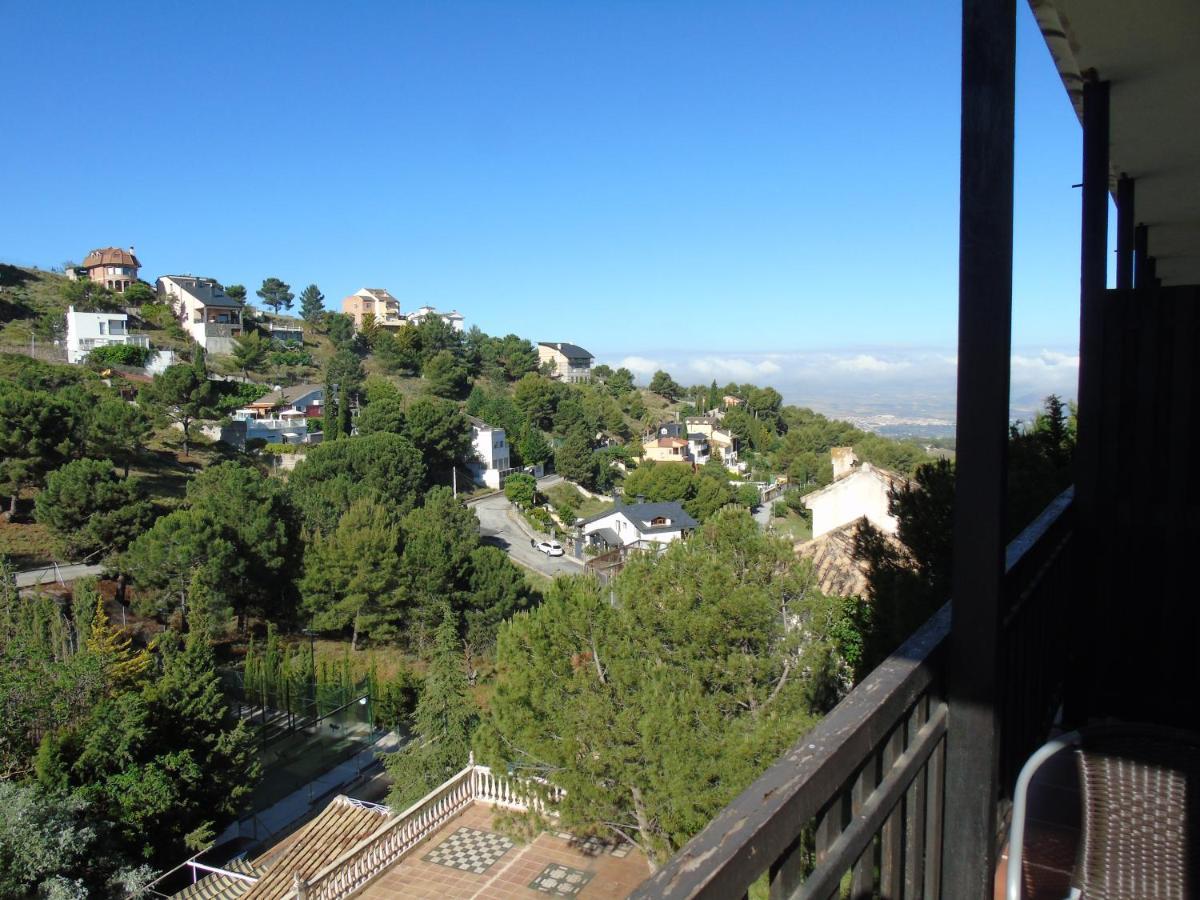 Apartamentos Turísticos Cumbres Verdes La Zubia  Exterior foto